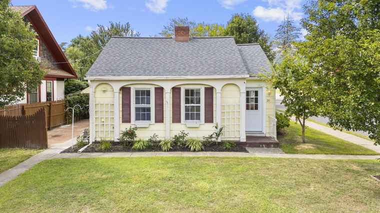 Photo of 20 Ormond St Milford, CT 06461