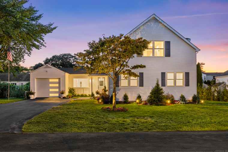 Photo of 73 Maitland Rd Stamford, CT 06906