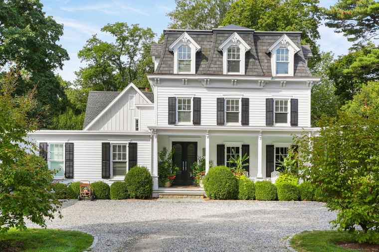 Photo of 259 Rowayton Ave Norwalk, CT 06853