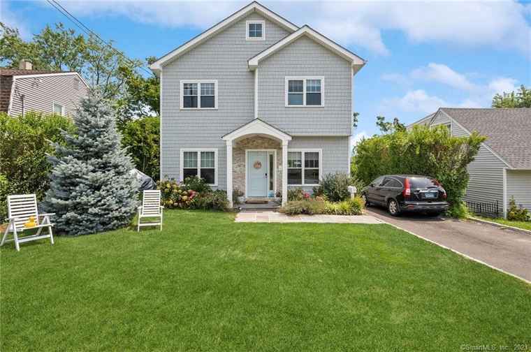 Photo of 19 Albin Rd Stamford, CT 06902