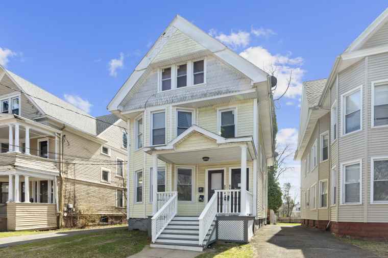 Photo of 876 Elm St New Haven, CT 06511