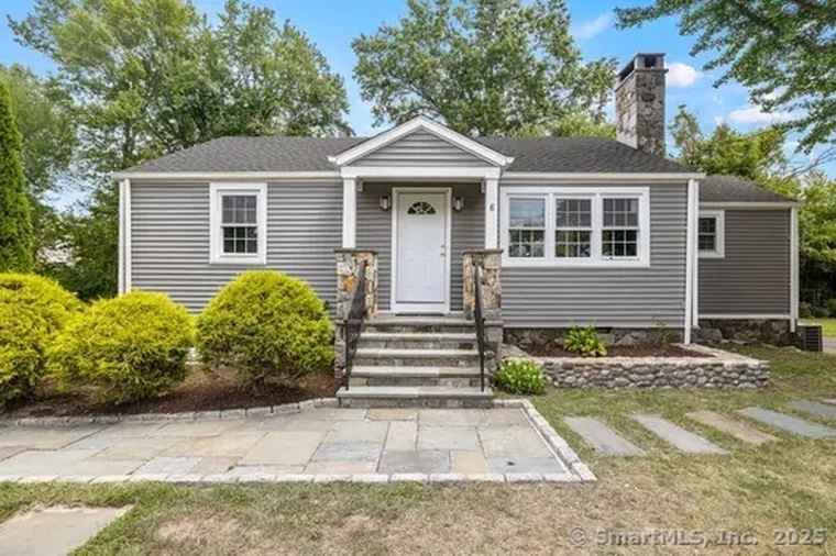 Photo of 6 Lyncrest Dr Norwalk, CT 06851