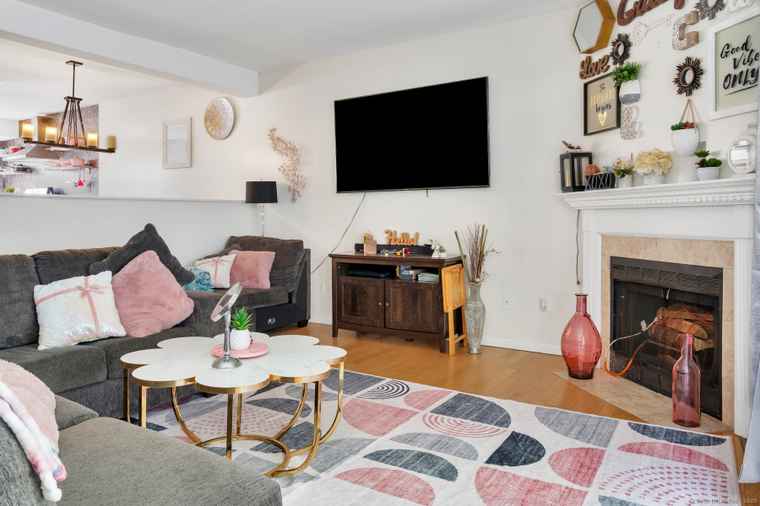 Photo of 45 Quinnipiac Ave #45 New Haven, CT 06513