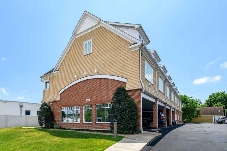 Photo of 360 Westport Ave #10 Norwalk, CT 06851