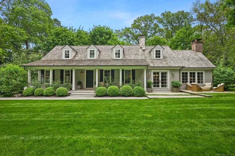 Photo of 4 Budner Ln Westport, CT 06880