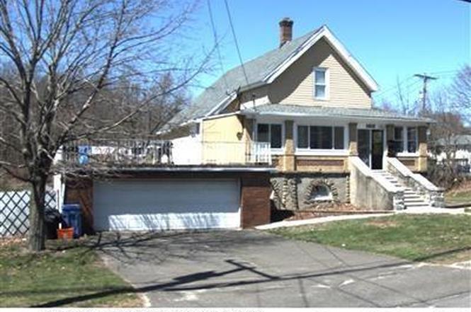 1102 Highland Ave Waterbury Ct 06708 Mls 170276739 Redfin