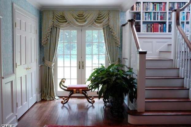 94 Coleytown Rd Westport Ct 06880 Mls 98459029 Redfin 94 Coleytown Rd Westport Ct 06880, Country Curtains Westport Ct