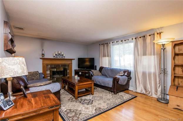 9 Dickman Rd Plainville Ct 06062 Mls 170145039 Redfin