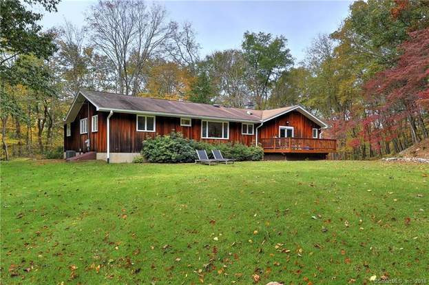 14 Deerfield Dr Easton Ct 06612 Mls 170140188 Redfin
