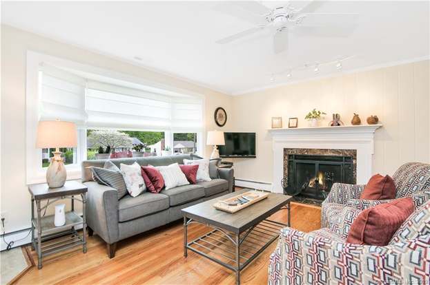 31 Klondike Ave Stamford Ct 06907 Mls 170194473 Redfin