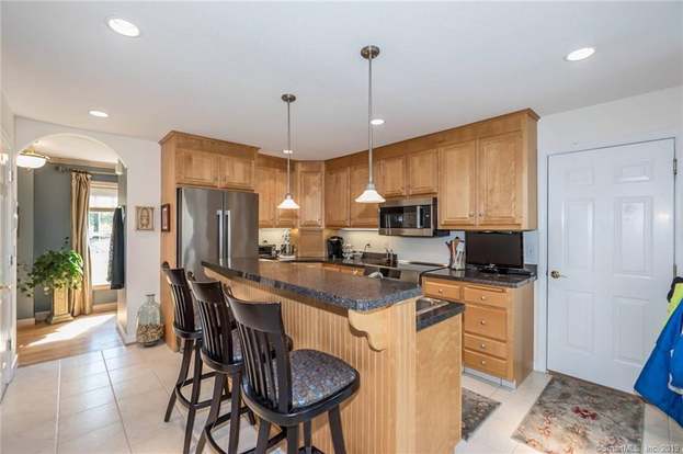32 Lena Ave Plainville Ct 06062 Mls 170188520 Redfin