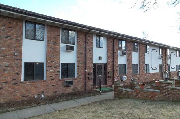 37 Columbus Pl 7 Stamford Ct 06907 Mls 170146670 Redfin