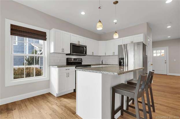 41 Darina Pl, Milford, CT 06460 | MLS# 170626721 | Redfin