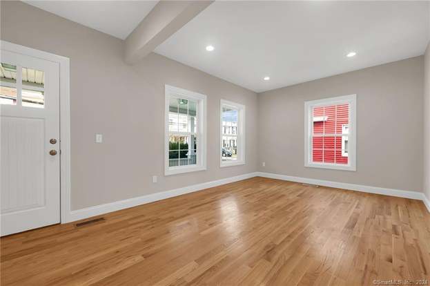 41 Darina Pl, Milford, CT 06460 | MLS# 170626721 | Redfin