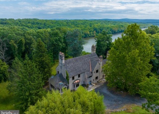 West Virginia Waterfront Property