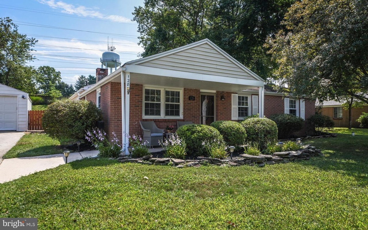 128 Pleasant Rd, Plymouth Meeting, PA 19462 MLS PAMC662000 Redfin