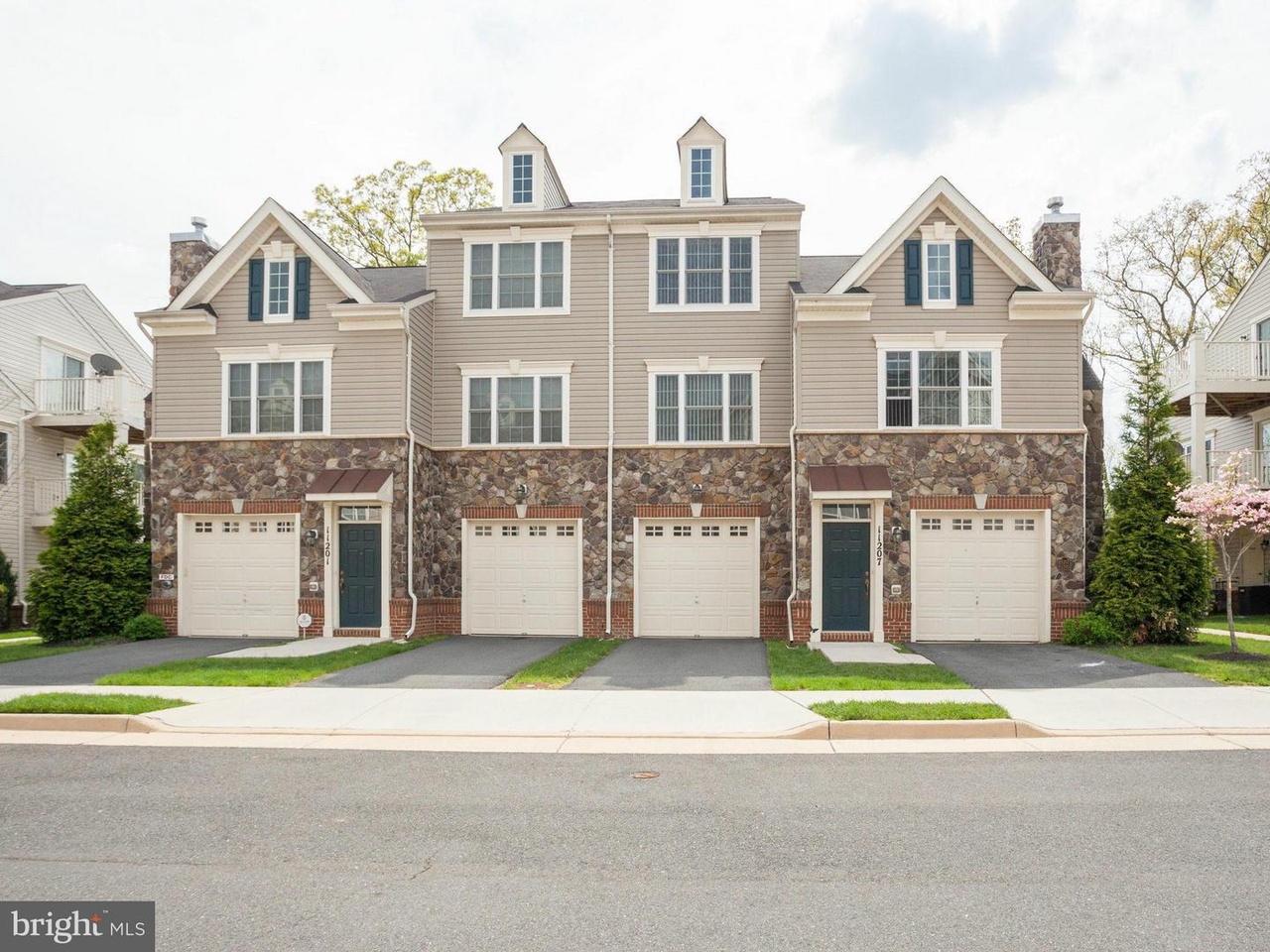 11205 Wortham Crest Cir 62, Manassas, VA 20109 MLS 1000238023 Redfin