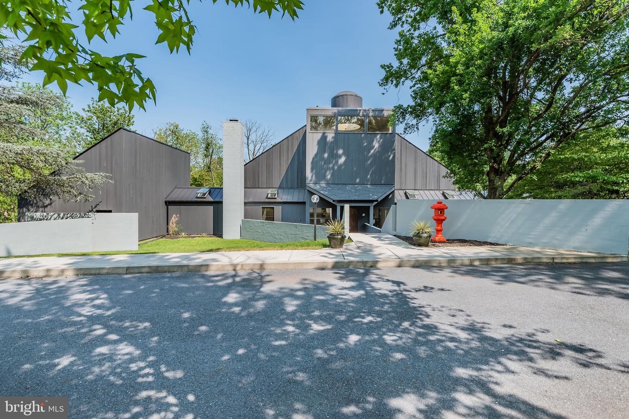 833 Kiehl Dr, Lemoyne, PA 17043 | MLS# PACB2021076 | Redfin