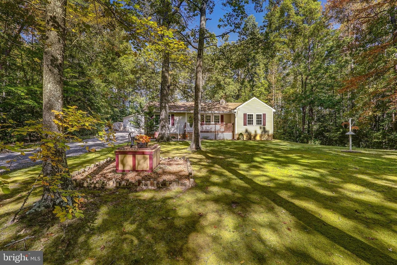 4786 Fox Lair Rd, Gum Spring, VA 23065 MLS VAGO2000080 Redfin