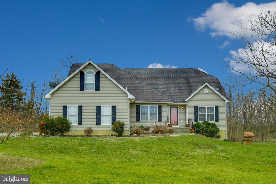 24 J Felix Kearneysville Wv Mls Wvjf Redfin