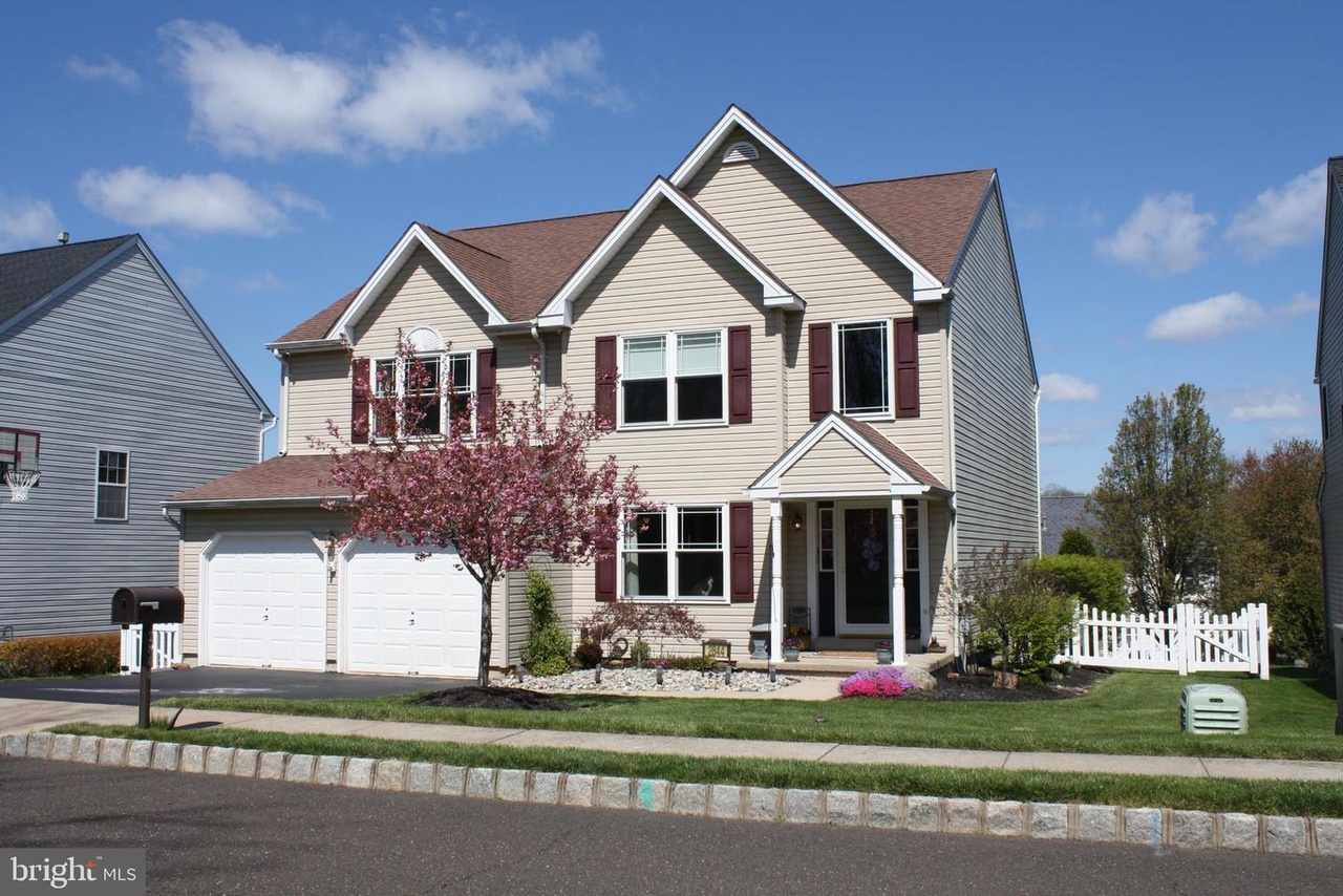 2844 Lee Dr Jamison Pa 18929 Mls Pabu499114 Redfin