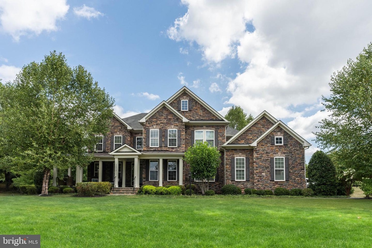 36510 Wynhurst Ct, Middleburg, VA 20117 | MLS# VALO2058122 | Redfin