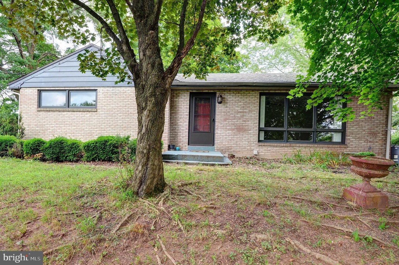 5998 Devonshire Rd, Harrisburg, PA 17112 MLS PADA100133 Redfin