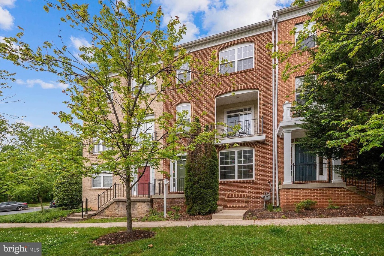 567 Pelican Ave, Gaithersburg, MD 20877 | Redfin