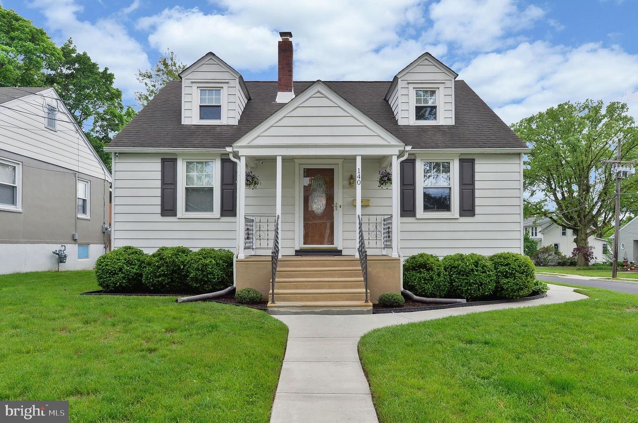 140 W Linwood Ave, Maple Shade, NJ 08052 MLS NJBL344176 Redfin