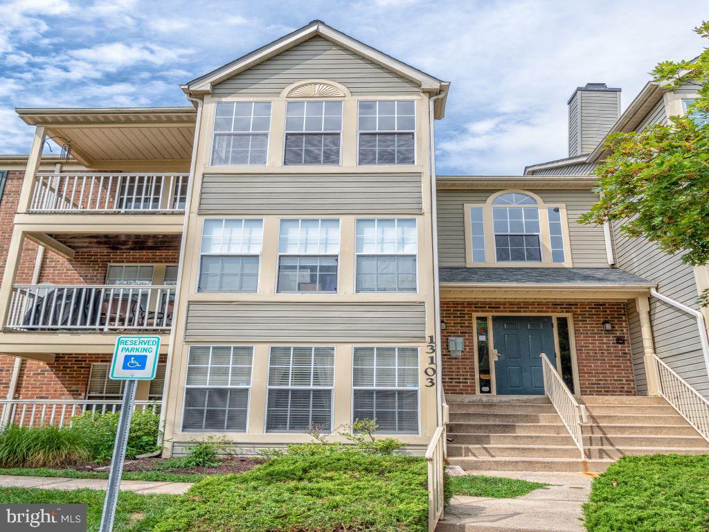 13103 Briarcliff Ter Unit 10-1009, Germantown, MD 20874
