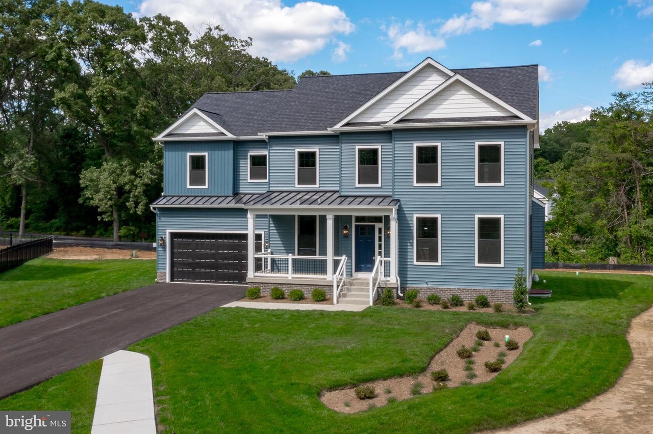 21 Stratford Dr, Severna Park, MD 21146