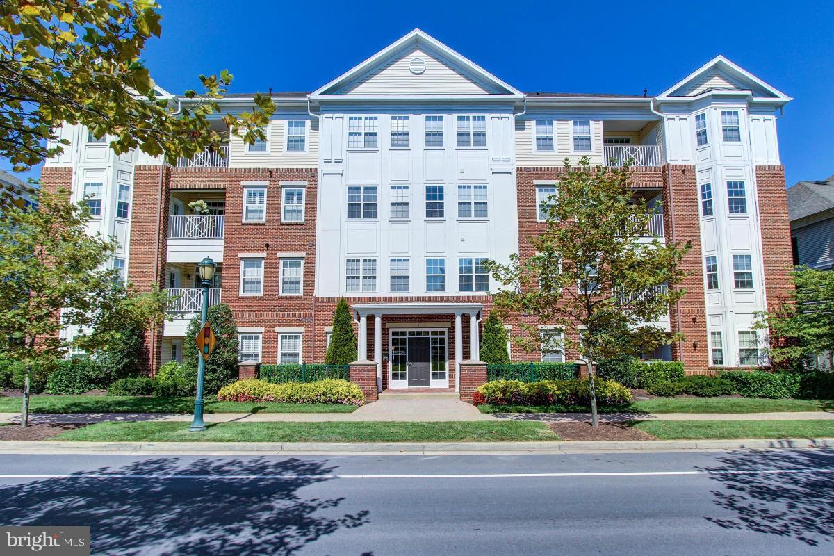 315 King Farm Blvd Unit BM-102-R, Rockville, MD 20850 | MLS# 1002456267 ...