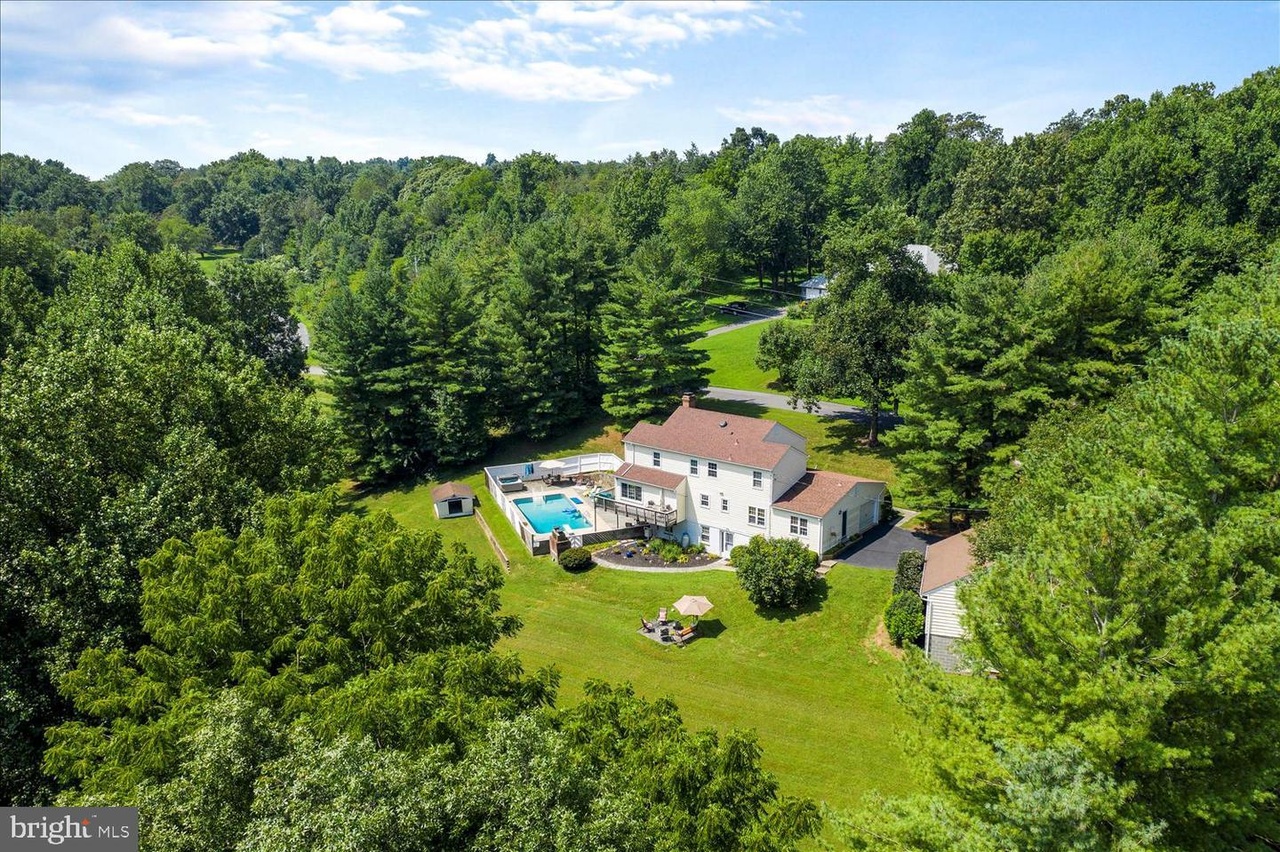 26135 Viewland Dr, Damascus, MD 20872 Redfin
