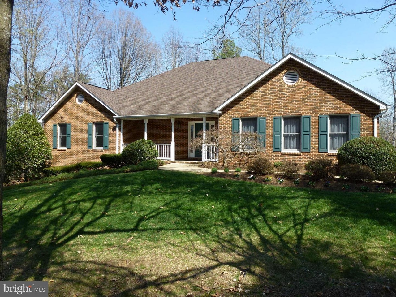 6 Wallace Farms Ln, Fredericksburg, VA 22406 | MLS ...