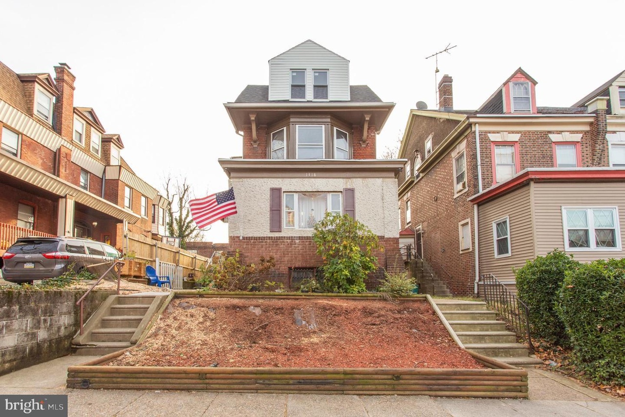 1318 Wakeling St Philadelphia Pa Mls Paph Redfin