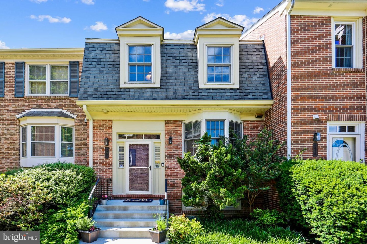 9051 Ottawa Pl Silver Spring Md 910 Mls Mdmc Redfin 9051 Ottawa Pl Silver Spring Md 910 Mls Mdmc Redfin
