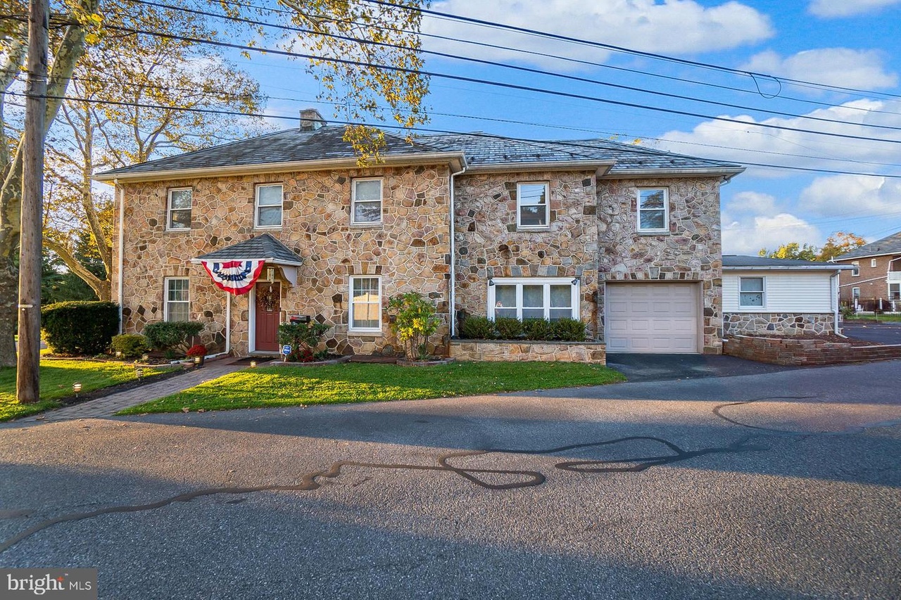 125 S 26th St, Allentown, PA 18104 MLS PALH2006312 Redfin