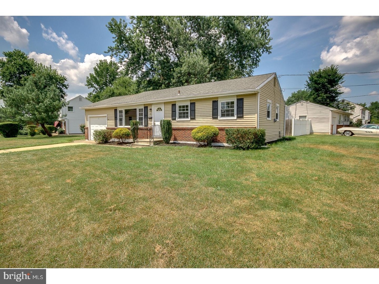 17 Heritage Rd, Evesham Twp, NJ 08053 | MLS# 1000336317 | Redfin