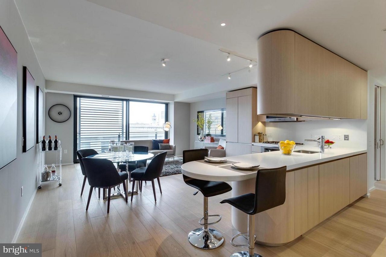 925 H St NW #1102, Washington, DC 20001