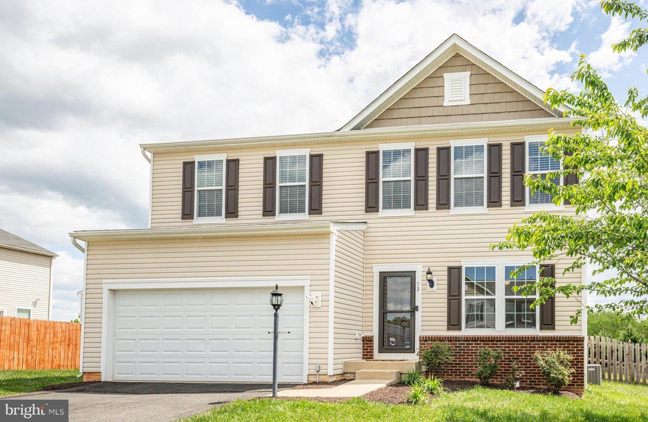73 Charter Gate Dr, Fredericksburg, VA 22406  MLS# VAST2028368  Redfin