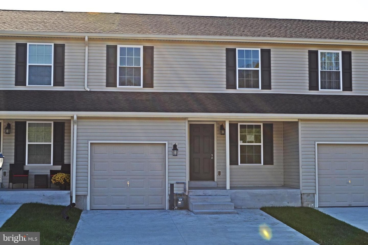 8 W Abby Ln, Schuylkill Haven, PA 17972 MLS PASK128370 Redfin