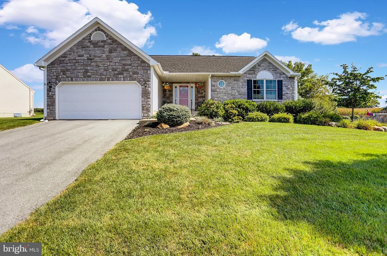 148 Sandhurst Blvd, Blandon, PA 19510 MLS PABK347380 Redfin