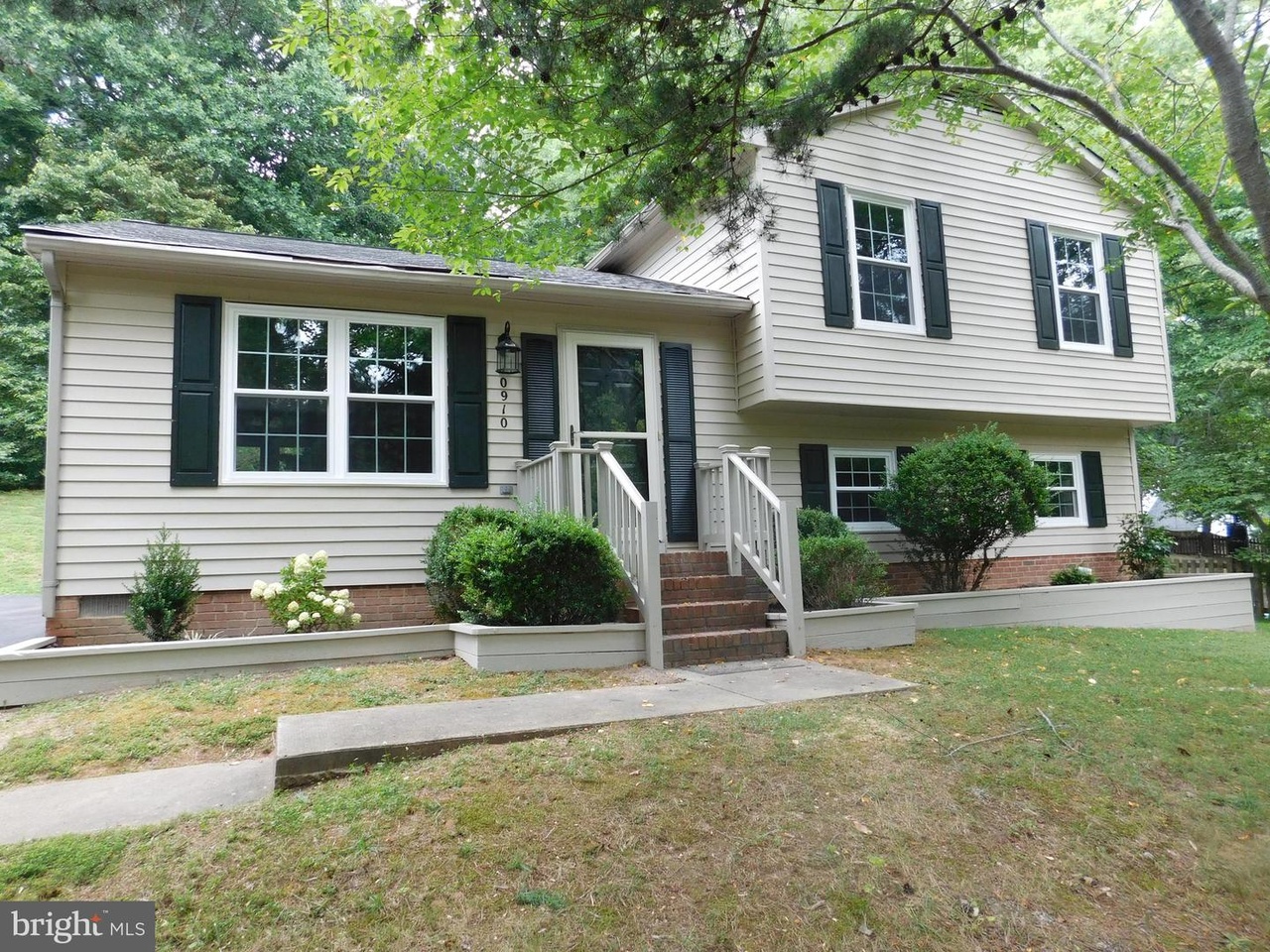 10910 Crestwood Dr, Spotsylvania, VA 22553