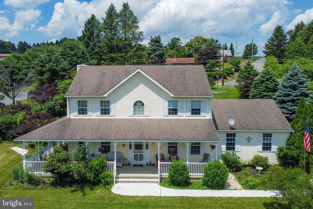 8033 Glenwood Ct, New Tripoli, PA 18066 MLS PALH2003398 Redfin