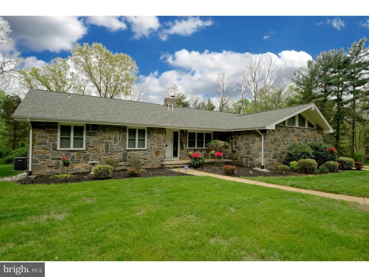 715 Yardville Allentown Rd, Yardville, NJ 08620 MLS 1000872408 Redfin