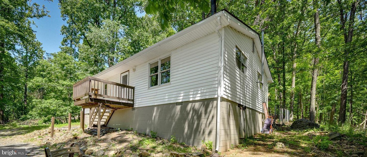 155 Broadway Ct, Linden, VA 22642 | MLS# VAWR140414 | Redfin