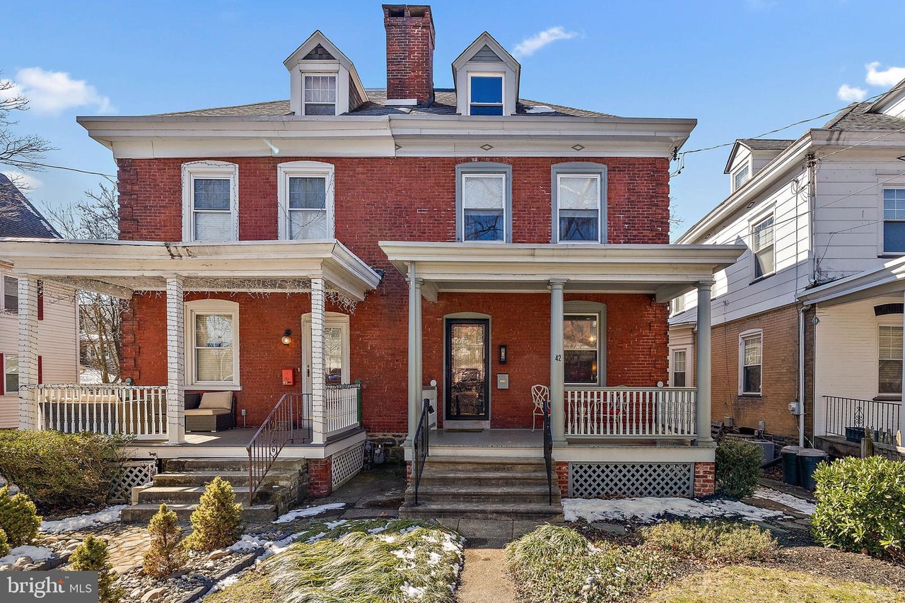 42 Bala Ave, Bala Cynwyd, PA 19004