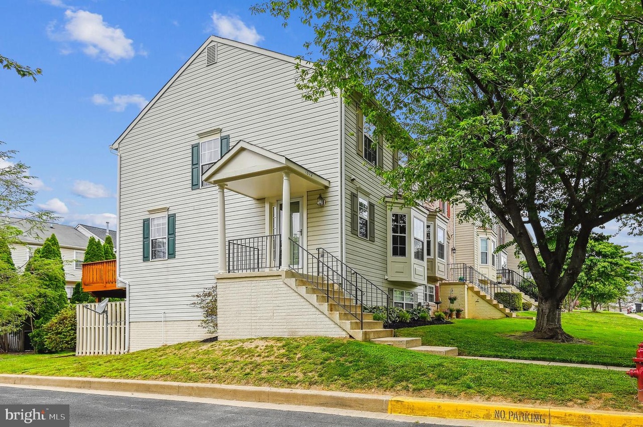 1372 Walkabout Ct #53, Eldersburg, MD 21784 | Redfin