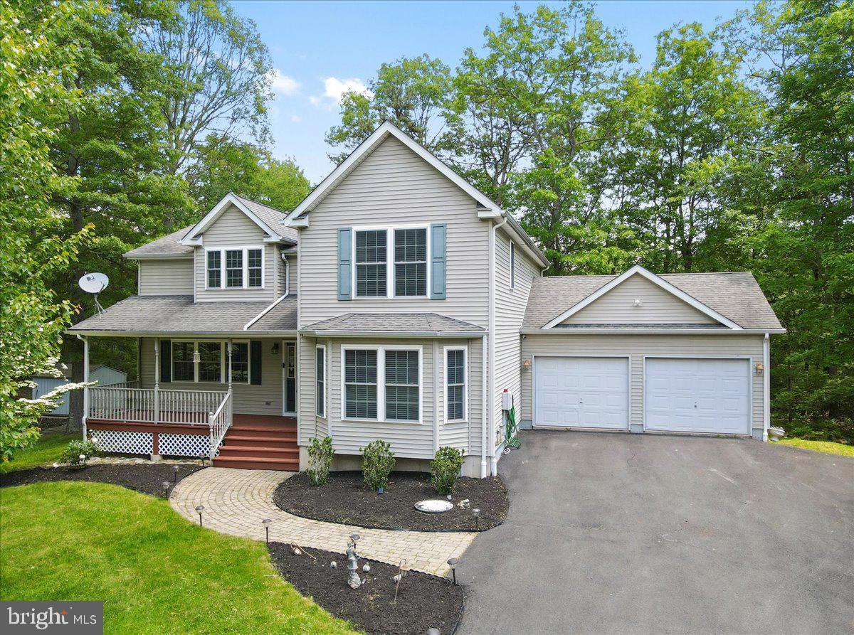 1006 Long Lake Rd, Tamiment, PA 18371 | Redfin