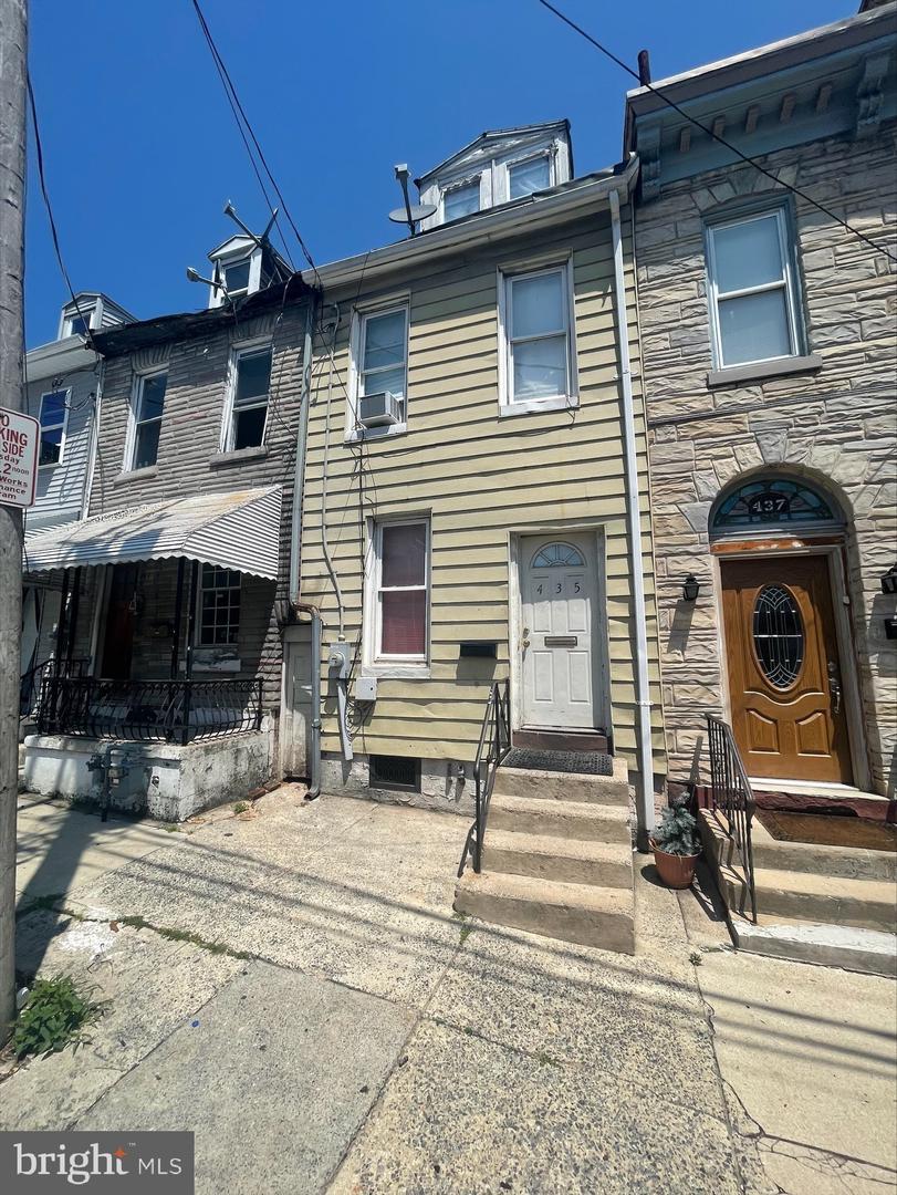 435 Buttonwood St, Reading, PA 19601 | MLS# PABK2019444 | Redfin